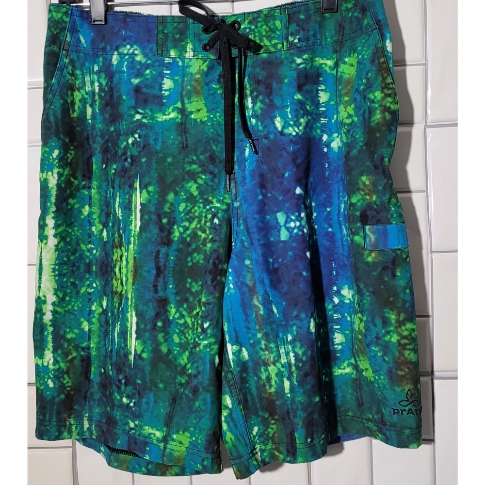 PRANA Mens Boardshort Swim Shorts Lace Front  Style M3BAST115 Side Pockets